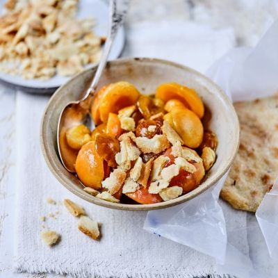 Minutencrumble aus Sommerfrüchten mit Tortas