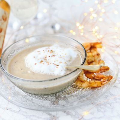 Cappuccino de châtaignes, noisettes et crevettes sautées